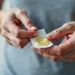 Jak założyć prezerwatywę: Przewodnik krok po kroku